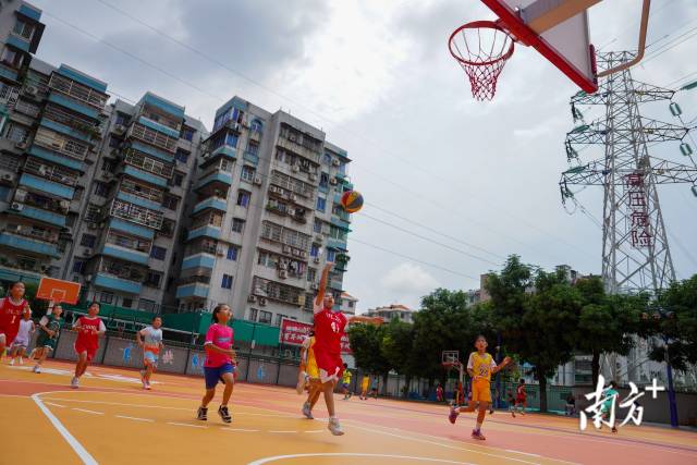 篮球盖帽赛规则小学生怎么写_篮球比赛盖帽_小学生篮球赛盖帽规则