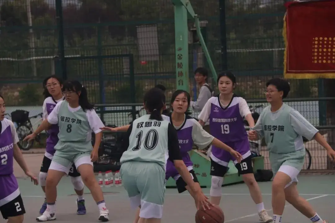 兴国女子篮球联赛冠军_篮球联赛兴国女子冠军有哪些_篮球联赛兴国女子冠军是谁