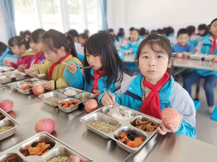 小孩伙食菜谱_小孩菜谱营养食谱_小孩子营养餐菜谱大全