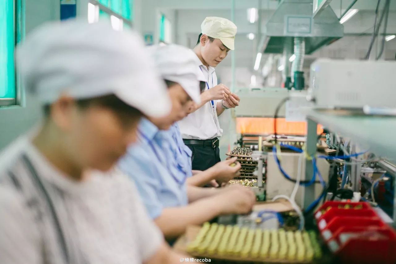 女举重冠军装学生_举重冠军女名字_举重冠军装女学生图片