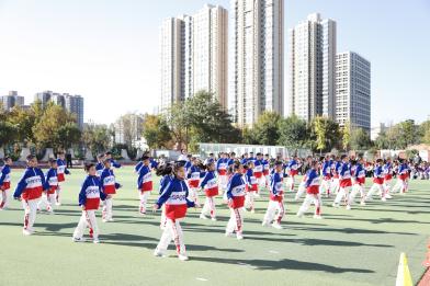 课间操集体小学生舞蹈视频_小学生课间集体操_课间操集体小学生视频大全