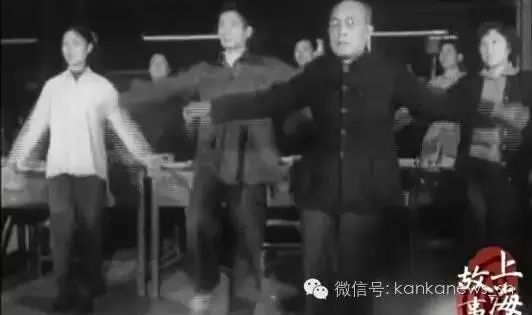 广播体操音乐小学生_小学生广播体操 音乐_中心小学广播体操音乐