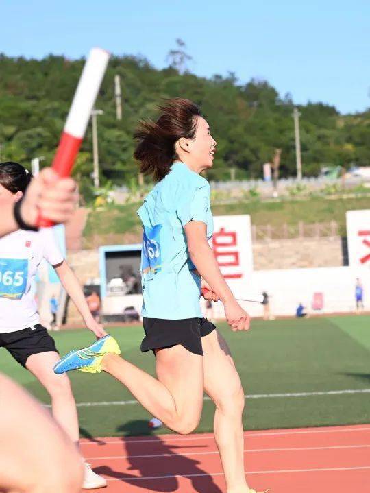 河北省跳高冠军_河北跳高女神_河北乙组女子跳高冠军是谁