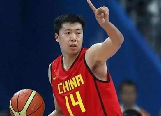 中国男篮球员哪几个有nba总冠军戒指_篮球冠军戒指最多的是谁_篮球总冠军戒指最多的人