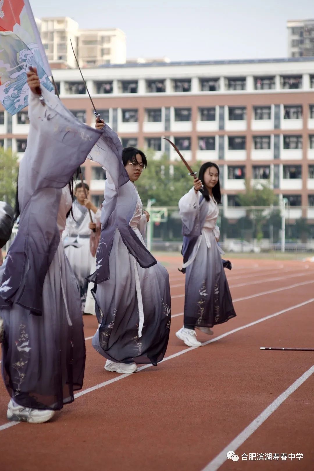 高二运动会项目_上高二中运动会_高中运动会高二