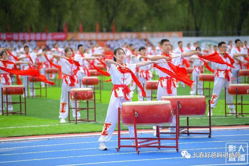 初中体操队_2021中学生体操_国家队体操中学生