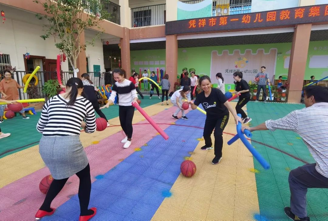 儿歌篮球技巧教学小视频_篮球技巧教学小儿歌_儿童篮球动作儿歌