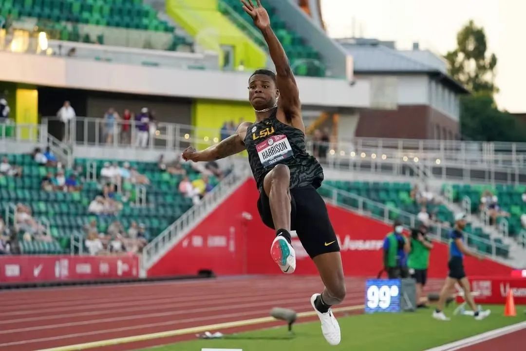 国外跳高女选手_跳高女子冠军美国是哪个队_美国女子跳高冠军是谁