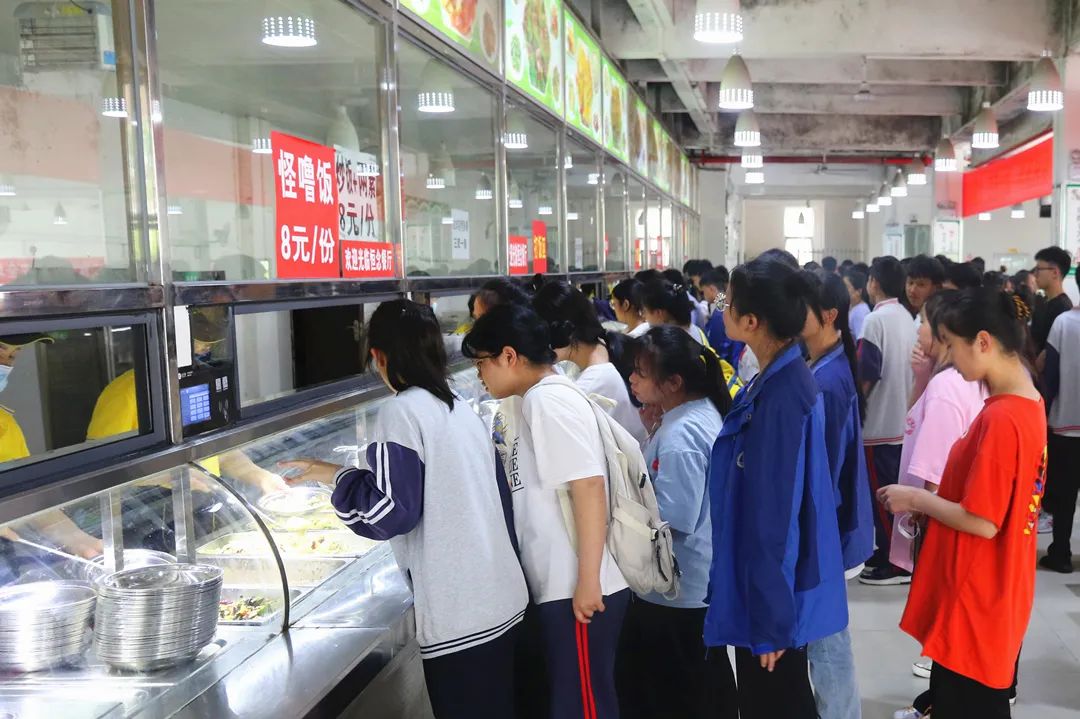 营养餐香喷喷_营养餐供餐模式有哪些_餐营养餐