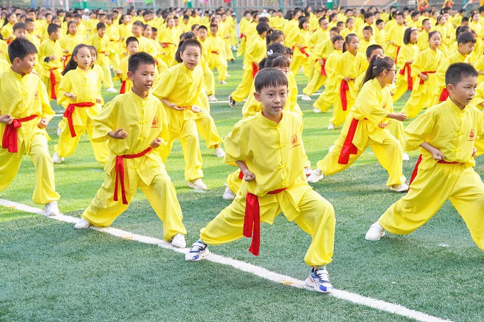 盐湖区篮球协会_盐湖中学小学部_盐湖区小学篮球联赛冠军