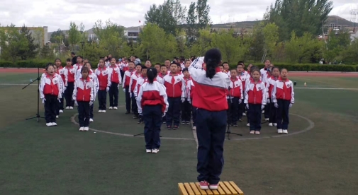 东关小学生体操_南关小学体操视频_东关小学广播体操视频