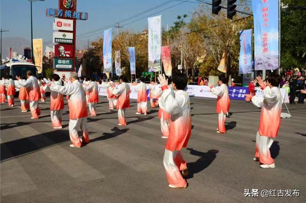 民和马拉松赛_2020民勤马拉松照片_西和县马拉松协会