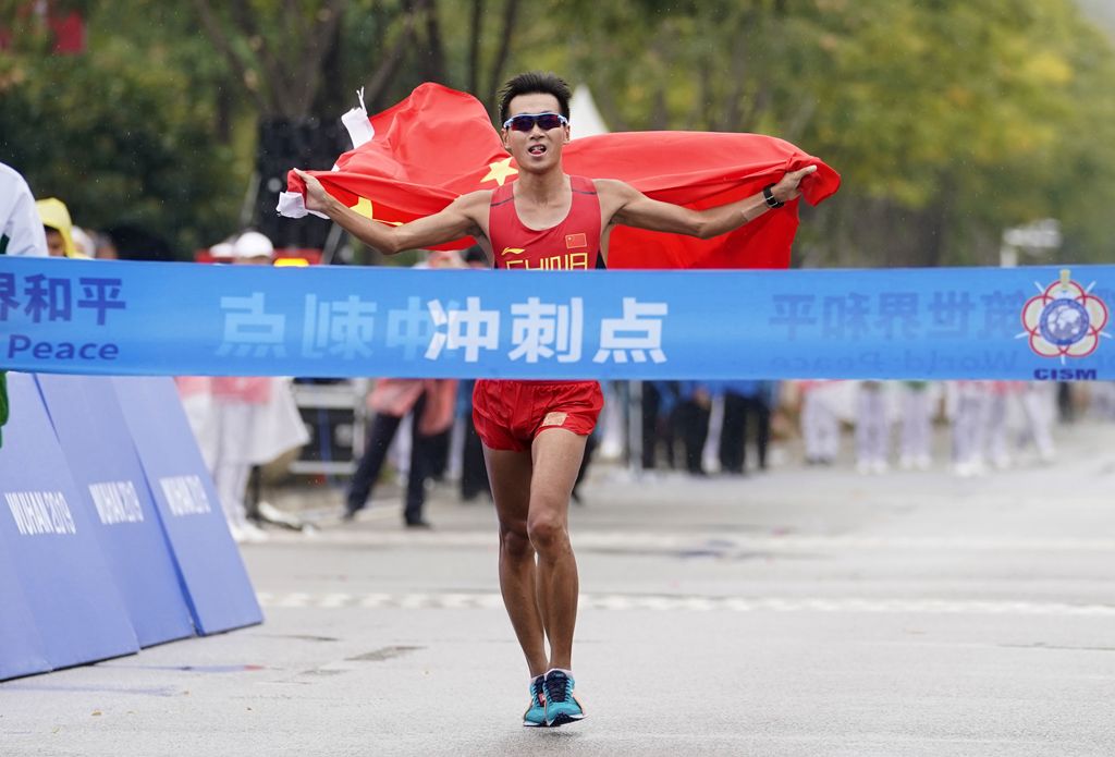 西安的足球队_西安邮电大学足球队冠军全国排名_西安足球队叫什么名字