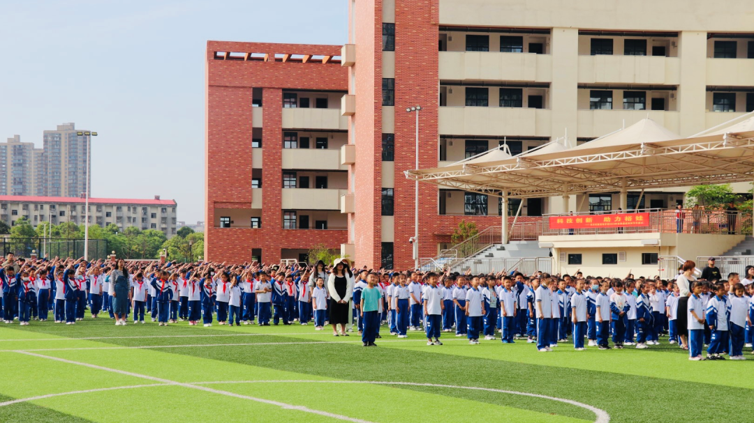 适合高中运动会开幕式的舞蹈_运动会开场舞高中生_高中生运动会开幕式舞蹈