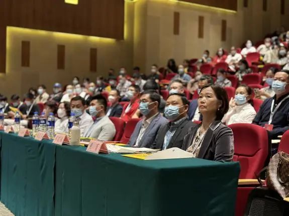 中国学生体育体操_中国体操运动视频锻炼_中国体操学校