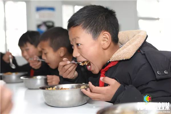 小学的体操的视频教程_薛城小学生体操_体操小学生