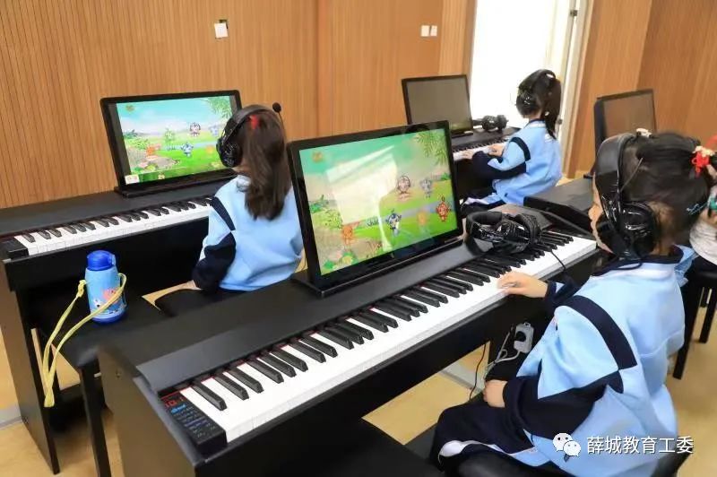 小学生体操2021_薛城小学生体操_小学的体操的视频教程