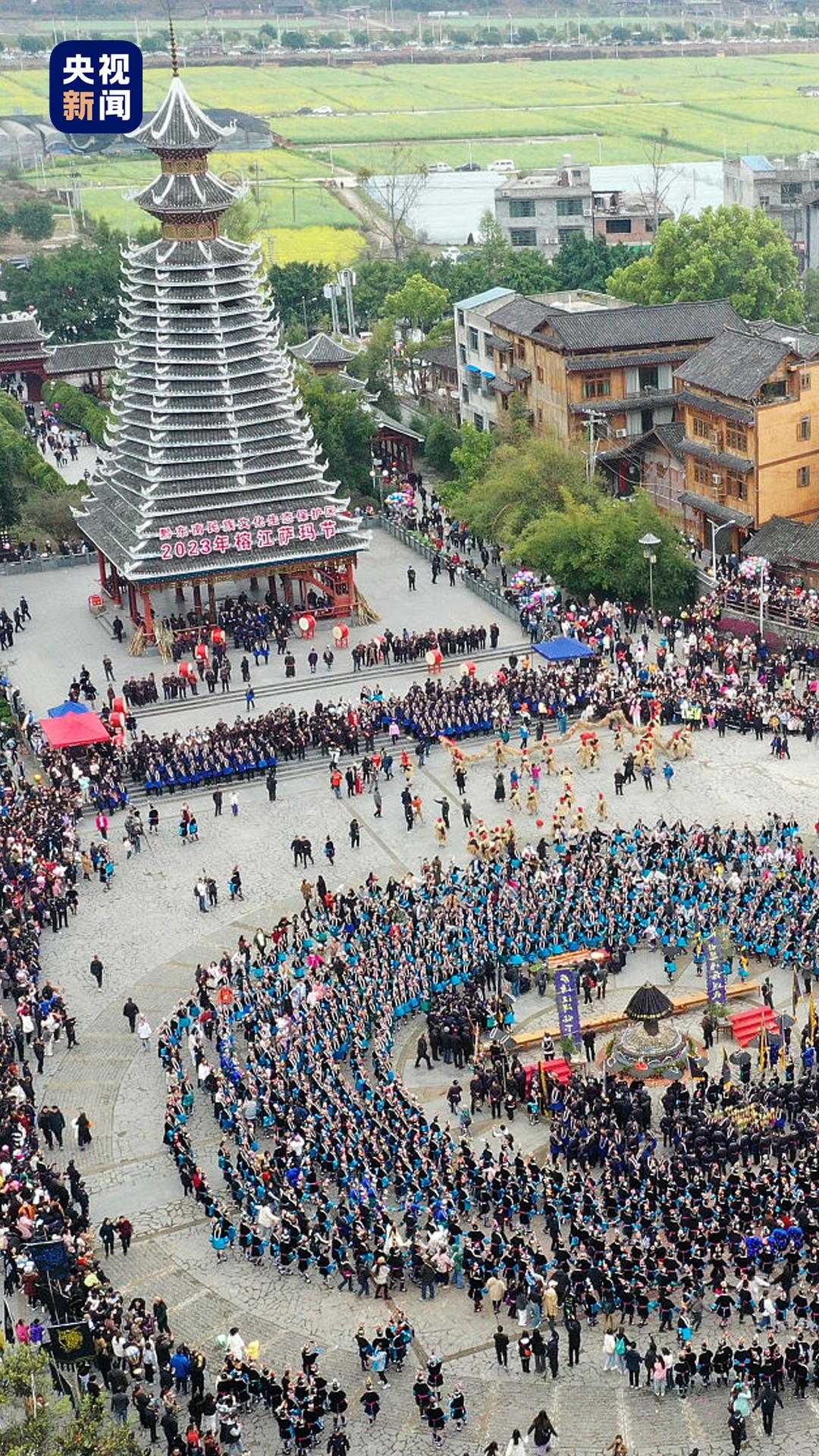 体操组合学生怎么练_体操三组合学生_学生体操舞蹈