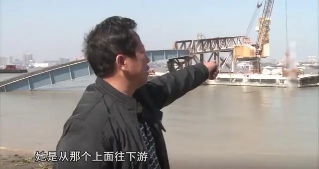 在江里漂流游泳技巧是什么_漂流游泳_漂流不会游泳