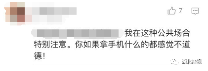 如何拍游泳的小视频_游泳馆拍照自拍技巧视频_拍摄自己游泳的相机