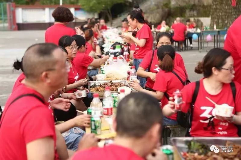 高中体育课篮球游戏_高中篮球游戏大全_初高中篮球游戏规则是什么